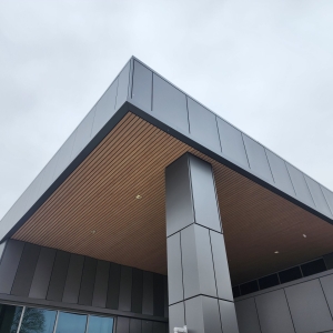 AA_LinearAlumiline_4inReveal_Maple_StLouisParkMS_2